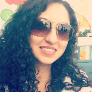 Meet your Posher, Priscila